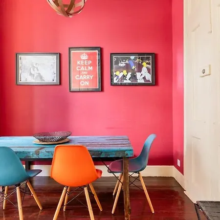 Daire Explore From An Artistic Alfama *