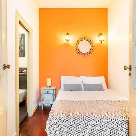 Apartman Explore From An Artistic Alfama *